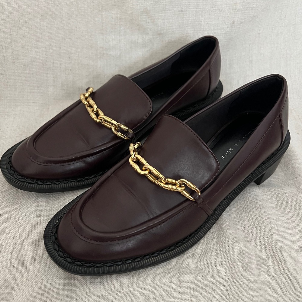 Charles & Keith Chain Accent Loafer Womens Size 36 EU/6 US